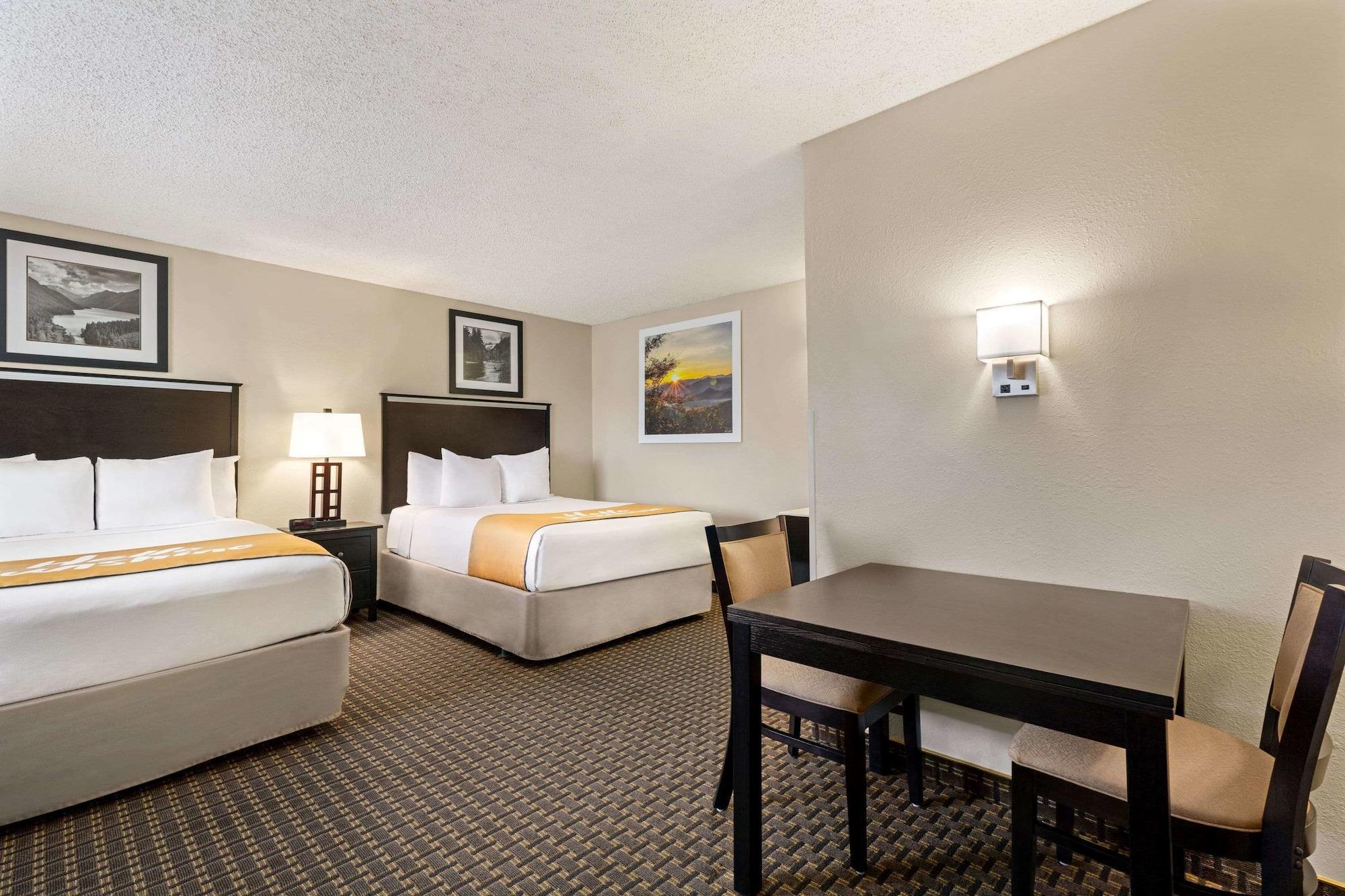 Days Inn By Wyndham Cortez Exterior foto